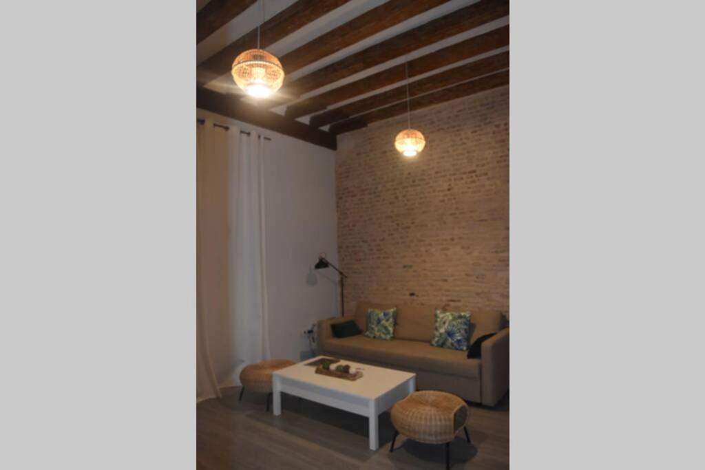Alleanza, Balcon De La Maestranza Sevilla Bagian luar foto